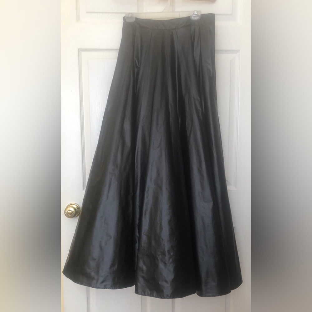 Long black full length skirt with zipper